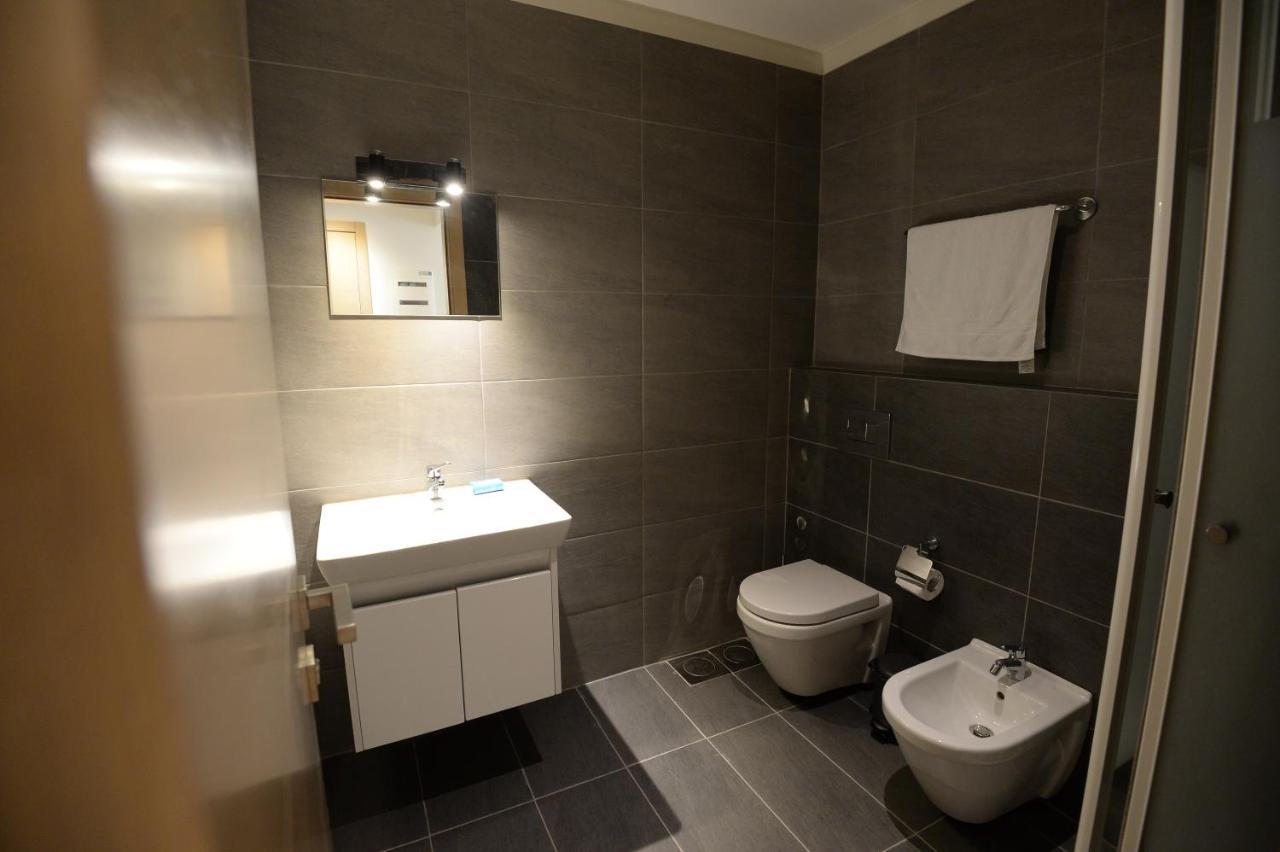 Nest 1 Hotel Beirut Esterno foto