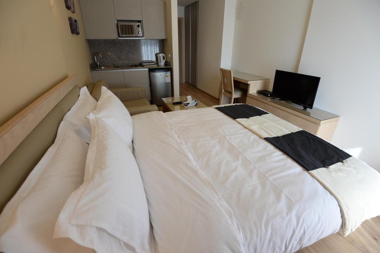 Nest 1 Hotel Beirut Esterno foto