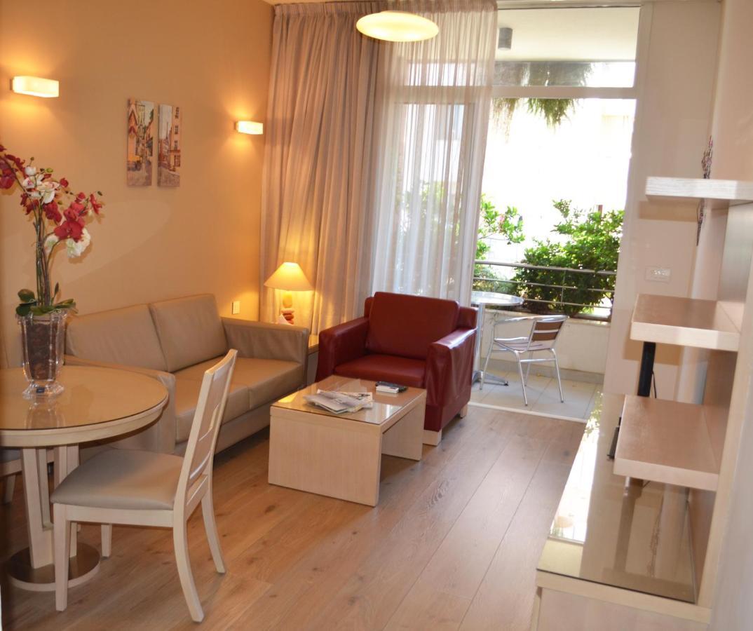 Nest 1 Hotel Beirut Esterno foto